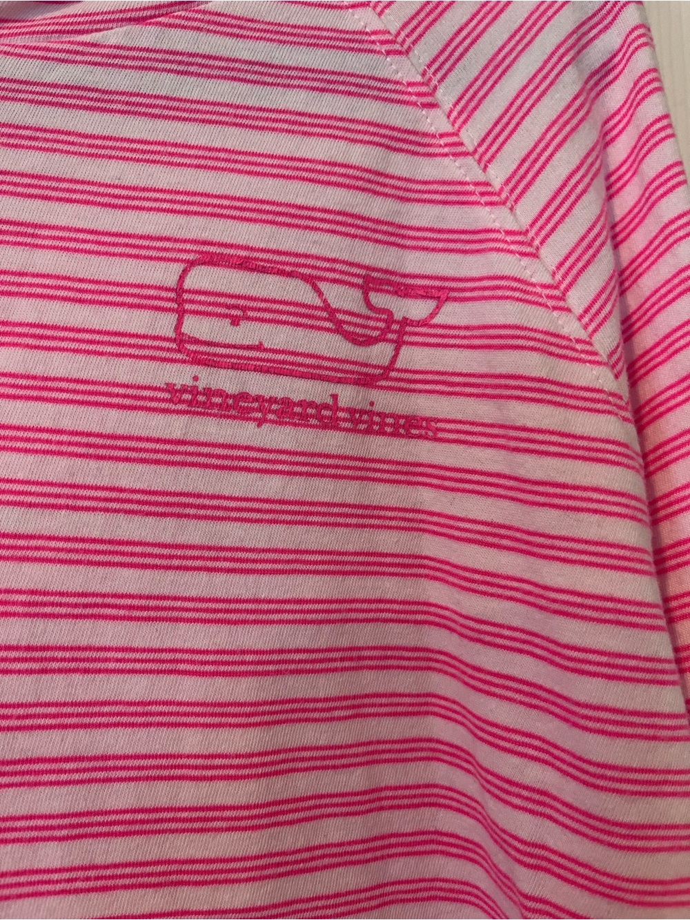 Vineyard Vines Girls size M Striped Pink Hooded Pullover with Kangaroo Pocket - Picture 3 of 9